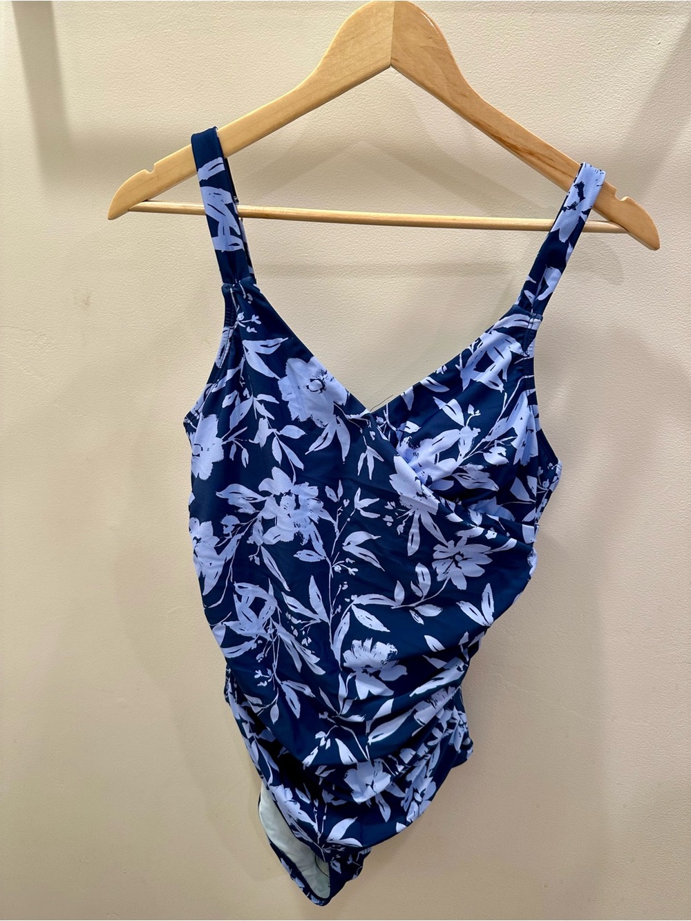 Cupshe Navy and Light Blue Floral One-Piece Swimsuit